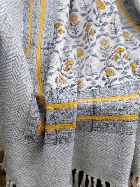 Hand Blockprint Gendaphool Throw